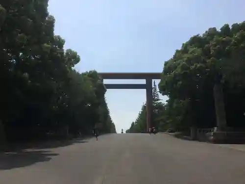 靖國神社の鳥居