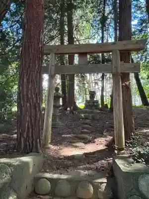 ニ柱神社(長野県)