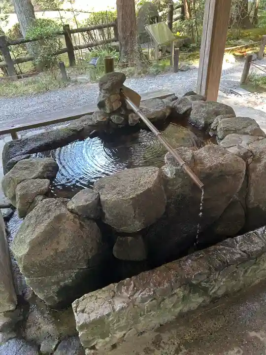 狭井坐大神荒魂神社(狭井神社)(奈良県)