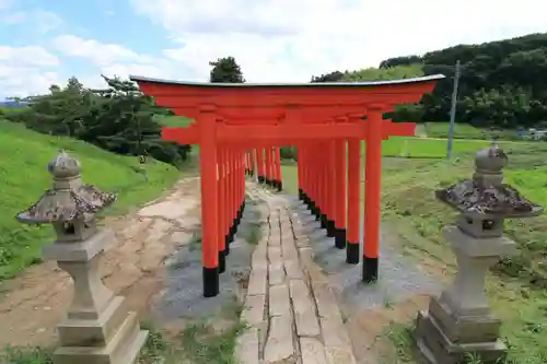 高屋敷稲荷神社の鳥居