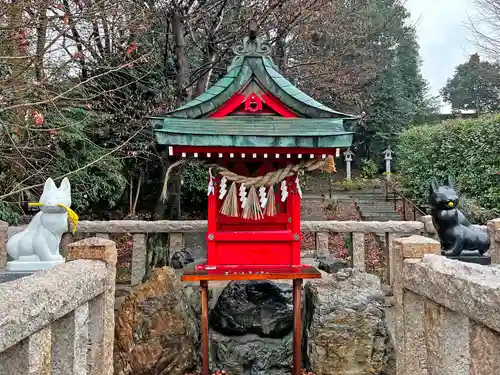 堤治神社の末社・摂社