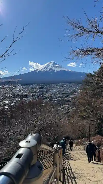新倉富士浅間神社(山梨県)
