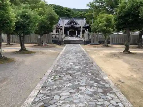 白峰宮の建物その他