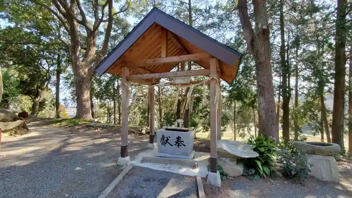 扇祇神社の手水舎