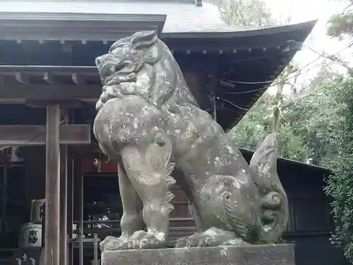 忍　諏訪神社・東照宮　の狛犬