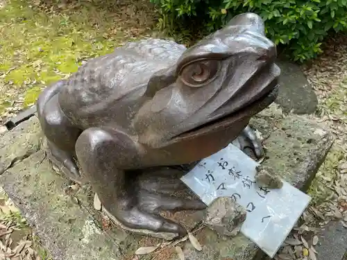 城内稲荷神社の像