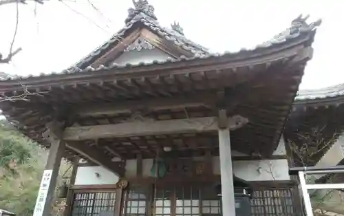 妙音寺の本殿