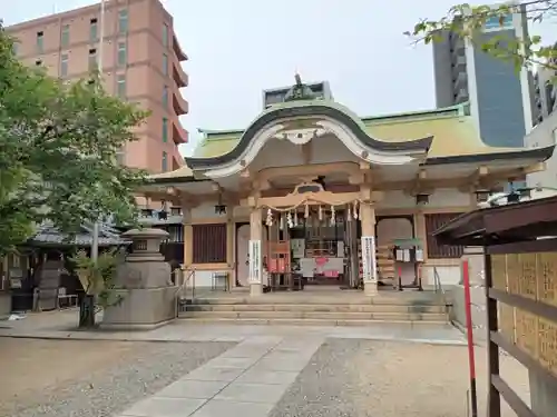 綱敷天神社の本殿・本堂