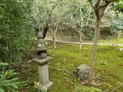 霊鑑寺門跡(京都府)