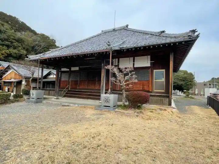 松元寺の{uncategorized: "未分類", other: "その他", undefined: "問題あり", building: "その他建物", grave: "お墓", sacred_gate: "鳥居", guardian: "狛犬", statue: "像", buddha: "仏像", history: "歴史", nature: "自然", garden: "庭園", animal: "動物", pagoda: "塔", temizu: "手水舎", mountain_gate: "山門・神門", sanctuary: "本殿・本堂", subordinate: "末社・摂社", art: "芸術", scenery: "景色", jizo: "地蔵", ema: "絵馬", goshuin: "御朱印", omikuji: "おみくじ", items: "授与品その他", amulet: "お守り", goshuincho: "御朱印帳", eats: "食事", festival: "お祭り", votive_dance: "神楽", shichigosan: "七五三参", wedding: "結婚式", experience: "体験その他", initially: "初詣", around: "周辺", anti_infection: "感染症対策"}