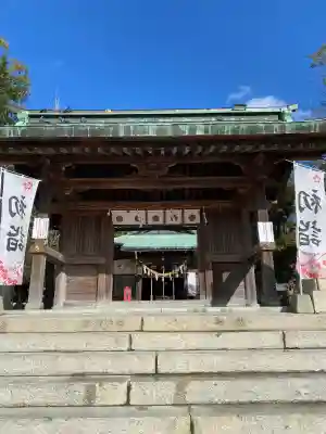 忌宮神社の{uncategorized: "未分類", other: "その他", undefined: "問題あり", building: "その他建物", grave: "お墓", sacred_gate: "鳥居", guardian: "狛犬", statue: "像", buddha: "仏像", history: "歴史", nature: "自然", garden: "庭園", animal: "動物", pagoda: "塔", temizu: "手水舎", mountain_gate: "山門・神門", sanctuary: "本殿・本堂", subordinate: "末社・摂社", art: "芸術", scenery: "景色", jizo: "地蔵", ema: "絵馬", goshuin: "御朱印", omikuji: "おみくじ", items: "授与品その他", amulet: "お守り", goshuincho: "御朱印帳", eats: "食事", festival: "お祭り", votive_dance: "神楽", shichigosan: "七五三参", wedding: "結婚式", experience: "体験その他", initially: "初詣", around: "周辺", anti_infection: "感染症対策"}