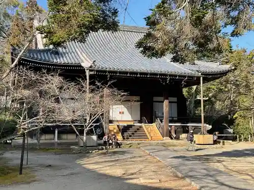 光明寺（粟生光明寺）の本殿・本堂
