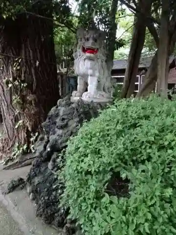 厳嶋神社の狛犬