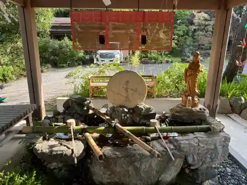 玉鉾神社の{uncategorized: "未分類", other: "その他", undefined: "問題あり", building: "その他建物", grave: "お墓", sacred_gate: "鳥居", guardian: "狛犬", statue: "像", buddha: "仏像", history: "歴史", nature: "自然", garden: "庭園", animal: "動物", pagoda: "塔", temizu: "手水舎", mountain_gate: "山門・神門", sanctuary: "本殿・本堂", subordinate: "末社・摂社", art: "芸術", scenery: "景色", jizo: "地蔵", ema: "絵馬", goshuin: "御朱印", omikuji: "おみくじ", items: "授与品その他", amulet: "お守り", goshuincho: "御朱印帳", eats: "食事", festival: "お祭り", votive_dance: "神楽", shichigosan: "七五三参", wedding: "結婚式", experience: "体験その他", initially: "初詣", around: "周辺", anti_infection: "感染症対策"}