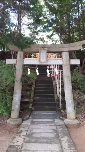 滑川神社 - 仕事と子どもの守り神の鳥居