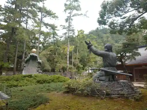 出雲大社の像