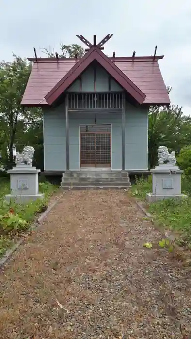 岡山神社の本殿