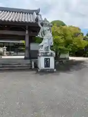 成道寺の像