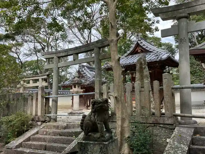 斑鳩神社の末社・摂社