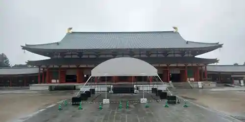 薬師寺の本殿・本堂