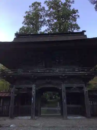 大矢田神社の山門