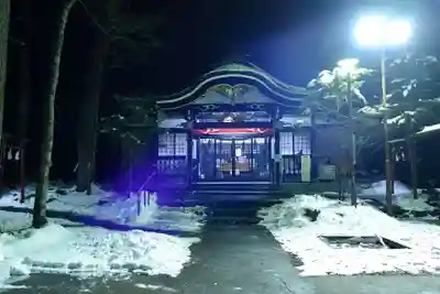 新屋山神社(山梨県)