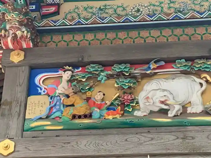 宝登山神社の芸術