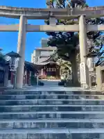 大鳥神社の{uncategorized: "未分類", other: "その他", undefined: "問題あり", building: "その他建物", grave: "お墓", sacred_gate: "鳥居", guardian: "狛犬", statue: "像", buddha: "仏像", history: "歴史", nature: "自然", garden: "庭園", animal: "動物", pagoda: "塔", temizu: "手水舎", mountain_gate: "山門・神門", sanctuary: "本殿・本堂", subordinate: "末社・摂社", art: "芸術", scenery: "景色", jizo: "地蔵", ema: "絵馬", goshuin: "御朱印", omikuji: "おみくじ", items: "授与品その他", amulet: "お守り", goshuincho: "御朱印帳", eats: "食事", festival: "お祭り", votive_dance: "神楽", shichigosan: "七五三参", wedding: "結婚式", experience: "体験その他", initially: "初詣", around: "周辺", anti_infection: "感染症対策"}