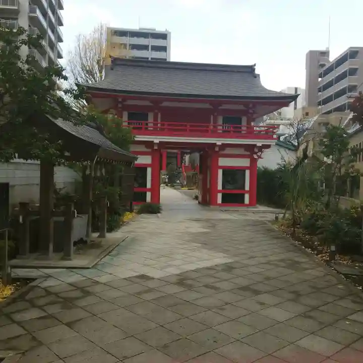 成子天神社の山門・神門
