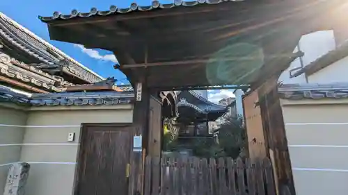 福田寺の山門