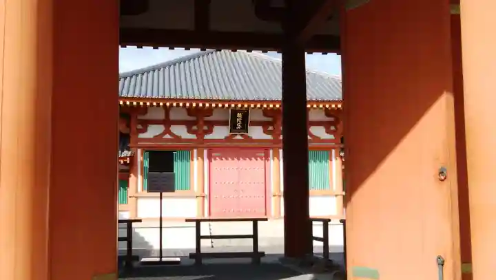 法隆寺の本殿・本堂