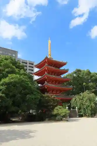 東長寺の塔