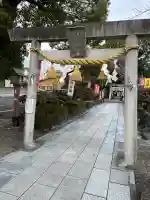 伊奴神社の{uncategorized: "未分類", other: "その他", undefined: "問題あり", building: "その他建物", grave: "お墓", sacred_gate: "鳥居", guardian: "狛犬", statue: "像", buddha: "仏像", history: "歴史", nature: "自然", garden: "庭園", animal: "動物", pagoda: "塔", temizu: "手水舎", mountain_gate: "山門・神門", sanctuary: "本殿・本堂", subordinate: "末社・摂社", art: "芸術", scenery: "景色", jizo: "地蔵", ema: "絵馬", goshuin: "御朱印", omikuji: "おみくじ", items: "授与品その他", amulet: "お守り", goshuincho: "御朱印帳", eats: "食事", festival: "お祭り", votive_dance: "神楽", shichigosan: "七五三参", wedding: "結婚式", experience: "体験その他", initially: "初詣", around: "周辺", anti_infection: "感染症対策"}