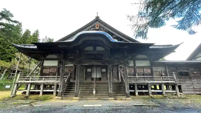 湯殿山　注連寺の本殿