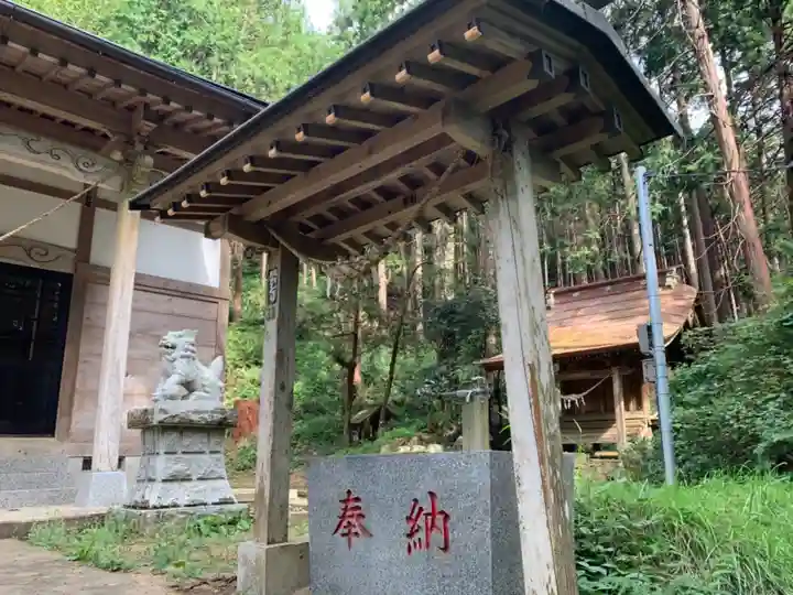 熊野神社の手水舎