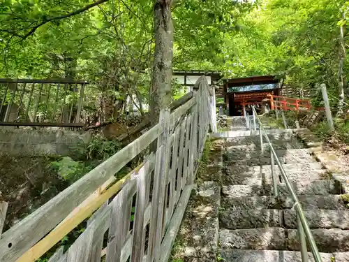 湯元温泉神社(栃木県)