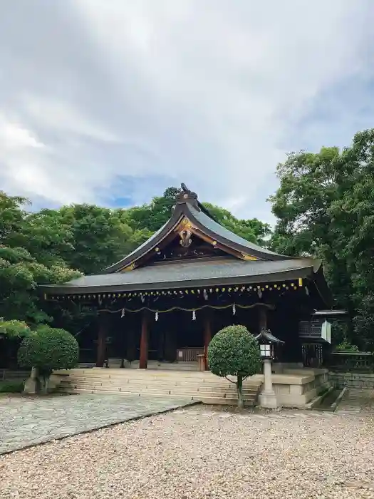 竈山神社の本殿