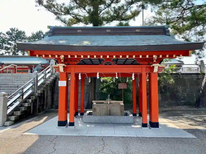 五社神社 諏訪神社の手水舎