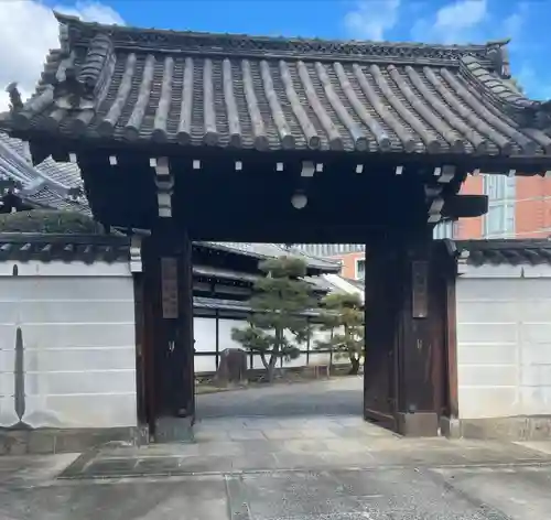 大聖寺門跡の山門・神門