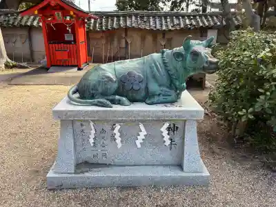片埜神社の{uncategorized: "未分類", other: "その他", undefined: "問題あり", building: "その他建物", grave: "お墓", sacred_gate: "鳥居", guardian: "狛犬", statue: "像", buddha: "仏像", history: "歴史", nature: "自然", garden: "庭園", animal: "動物", pagoda: "塔", temizu: "手水舎", mountain_gate: "山門・神門", sanctuary: "本殿・本堂", subordinate: "末社・摂社", art: "芸術", scenery: "景色", jizo: "地蔵", ema: "絵馬", goshuin: "御朱印", omikuji: "おみくじ", items: "授与品その他", amulet: "お守り", goshuincho: "御朱印帳", eats: "食事", festival: "お祭り", votive_dance: "神楽", shichigosan: "七五三参", wedding: "結婚式", experience: "体験その他", initially: "初詣", around: "周辺", anti_infection: "感染症対策"}