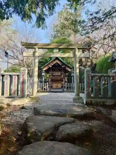 常陸国出雲大社の{uncategorized: "未分類", other: "その他", undefined: "問題あり", building: "その他建物", grave: "お墓", sacred_gate: "鳥居", guardian: "狛犬", statue: "像", buddha: "仏像", history: "歴史", nature: "自然", garden: "庭園", animal: "動物", pagoda: "塔", temizu: "手水舎", mountain_gate: "山門・神門", sanctuary: "本殿・本堂", subordinate: "末社・摂社", art: "芸術", scenery: "景色", jizo: "地蔵", ema: "絵馬", goshuin: "御朱印", omikuji: "おみくじ", items: "授与品その他", amulet: "お守り", goshuincho: "御朱印帳", eats: "食事", festival: "お祭り", votive_dance: "神楽", shichigosan: "七五三参", wedding: "結婚式", experience: "体験その他", initially: "初詣", around: "周辺", anti_infection: "感染症対策"}