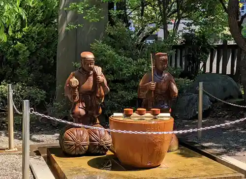 亀戸 香取神社の像