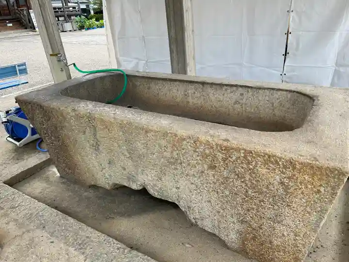 雲龍山 本證寺の手水舎