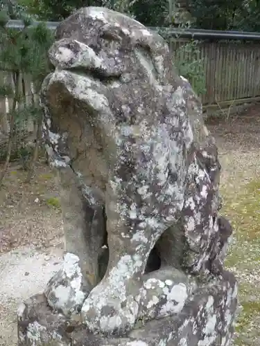 大神山神社本宮の狛犬