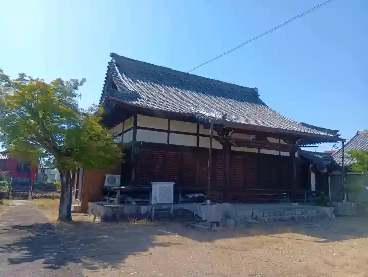 応蓮寺の{uncategorized: "未分類", other: "その他", undefined: "問題あり", building: "その他建物", grave: "お墓", sacred_gate: "鳥居", guardian: "狛犬", statue: "像", buddha: "仏像", history: "歴史", nature: "自然", garden: "庭園", animal: "動物", pagoda: "塔", temizu: "手水舎", mountain_gate: "山門・神門", sanctuary: "本殿・本堂", subordinate: "末社・摂社", art: "芸術", scenery: "景色", jizo: "地蔵", ema: "絵馬", goshuin: "御朱印", omikuji: "おみくじ", items: "授与品その他", amulet: "お守り", goshuincho: "御朱印帳", eats: "食事", festival: "お祭り", votive_dance: "神楽", shichigosan: "七五三参", wedding: "結婚式", experience: "体験その他", initially: "初詣", around: "周辺", anti_infection: "感染症対策"}