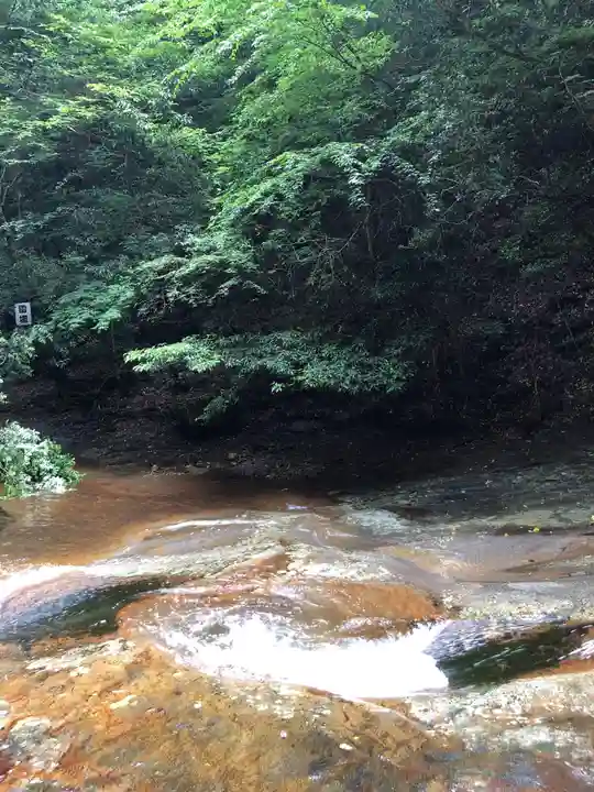 龍鎮神社の周辺