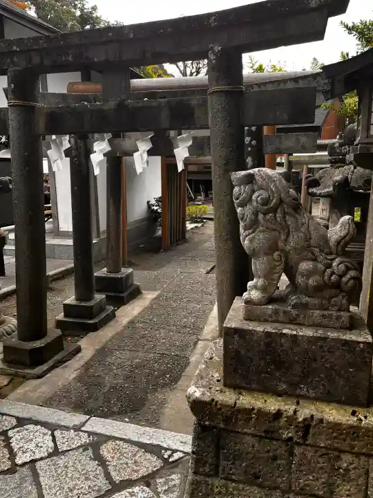 銭洗弁財天宇賀福神社(神奈川県)