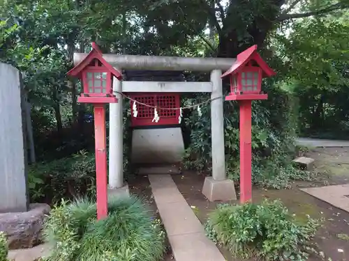 新倉氷川八幡神社の末社