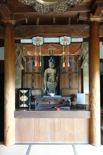 聖林寺の本殿・本堂