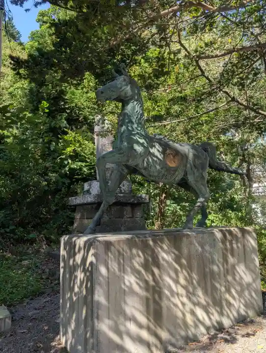 由仁神社(北海道)